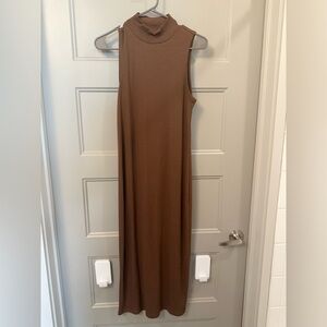 GAP Sleeveless Chocolate Midi Dress